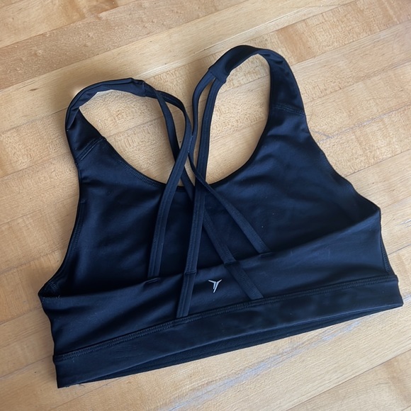 Old Navy Sports Bra - Picture 2 of 3